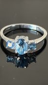 9ct White Gold ring set with blue topaz Weight 2.7