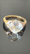 9ct Gold ring set with vermeil & diamond Weight 3.