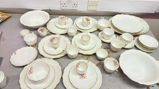 2x Aynsley bone china part dinner and tea services