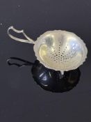 Silver tea strainer Thomas Bradbury & Sons ltd dat