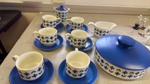 Midwinter Staffordshire floral coffee service