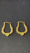 Pair of 9ct gold earrings Weight 1.7g