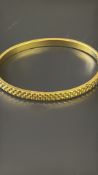 9ct Gold bangle 5.3g