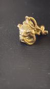 9ct Gold pendant of a bulldog Weight 5.6g