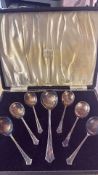 Elkington plate cased set of spoons