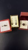 2x Silver garnet rings with silver garnet earrings