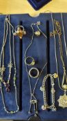 Good collection of silver & white metal jewellery