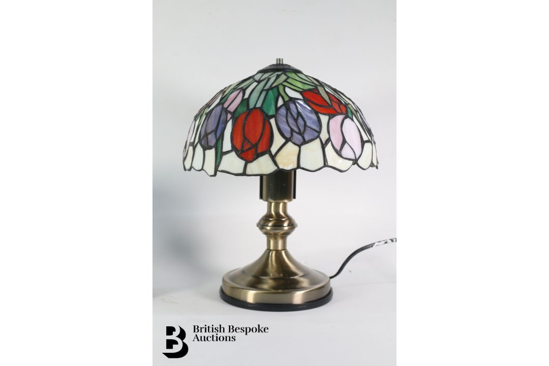 Tiffany Style Glass Lamp and Clock - Image 3 of 3