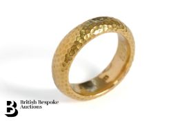Antique 18ct Gold Hammered Wedding Band