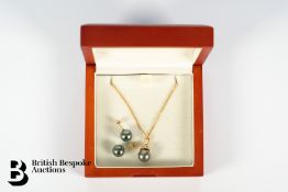Black Pearl and Diamond Suite