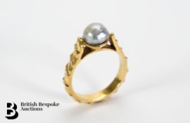 18ct Baroque Pearl Ring