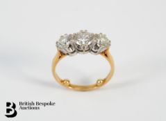 18ct Yellow Gold Diamond Ring