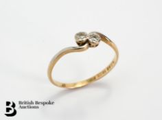 18ct Yellow Gold Diamond Cross-Over Ring