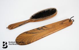 MG Showroom Clothes Brush