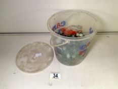 QUANTITY OF VINTAGE MARBLES