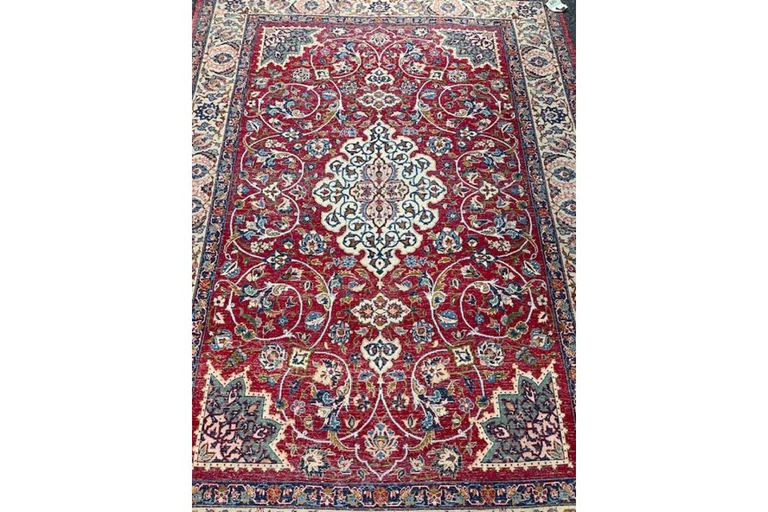 A modern Persian Kashan wool rug - Image 20 of 22