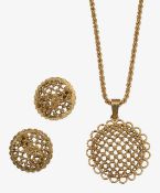 A 9ct gold earrings and necklace set