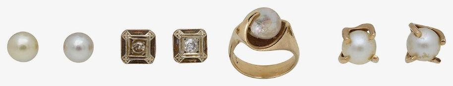 A pair of diamond ear studs, pearl ring with matching ear studs