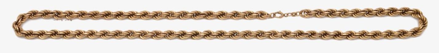 A 9ct gold rope chain necklace