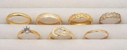 A group of 18ct and 9ct rings