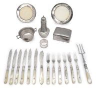 A collection of silver to include a George V porringer