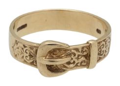 A 9ct yellow gold buckle ring