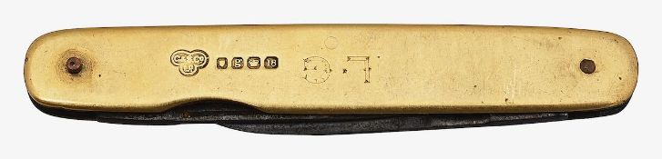 A Goldsmiths and Silversmiths 18ct gold case penknife