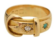 An 18ct gold buckle ring