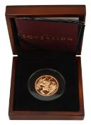Royal Mint. The Queen Elizabeth UK Gold Double Sovereign, 1980