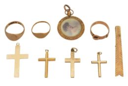 9ct framed pendant, 3 rings, tie pin, 4 crosses 9ct