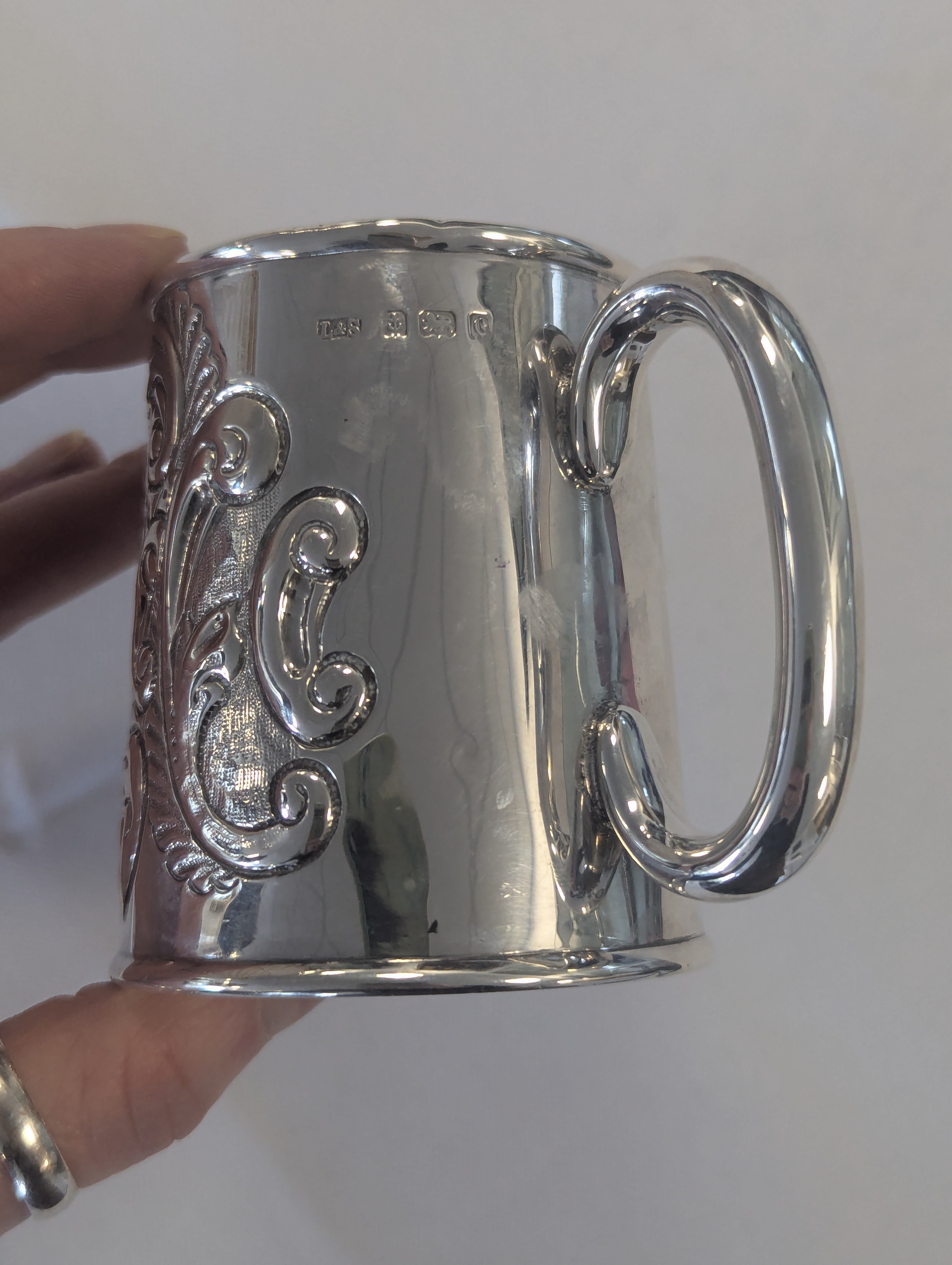 An Edward VII silver Christening tankard - Image 3 of 7