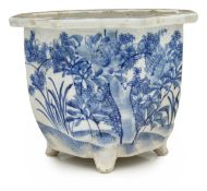 A Chinese blue and white pottery planter