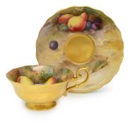 A Worcester porcelain teacup and saucer