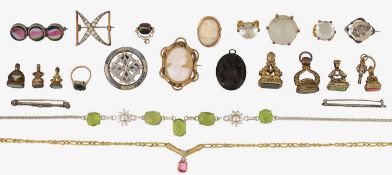 A collection of vintage and costume jewellery