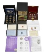 An extensive collection of assorted coins