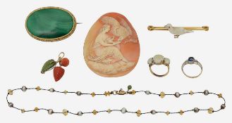 A small collection of costume jewellery