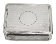 A George III silver snuffbox