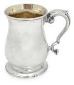 A George III silver mug,