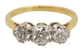 An 18ct trilogy diamond ring