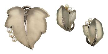 A pair of ear clips and matching clip