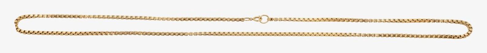 A 9ct gold box chain