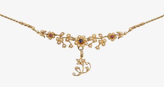 An Edwardian seed pearl necklace