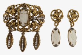 Joseff of Hollywood ear pendants stork