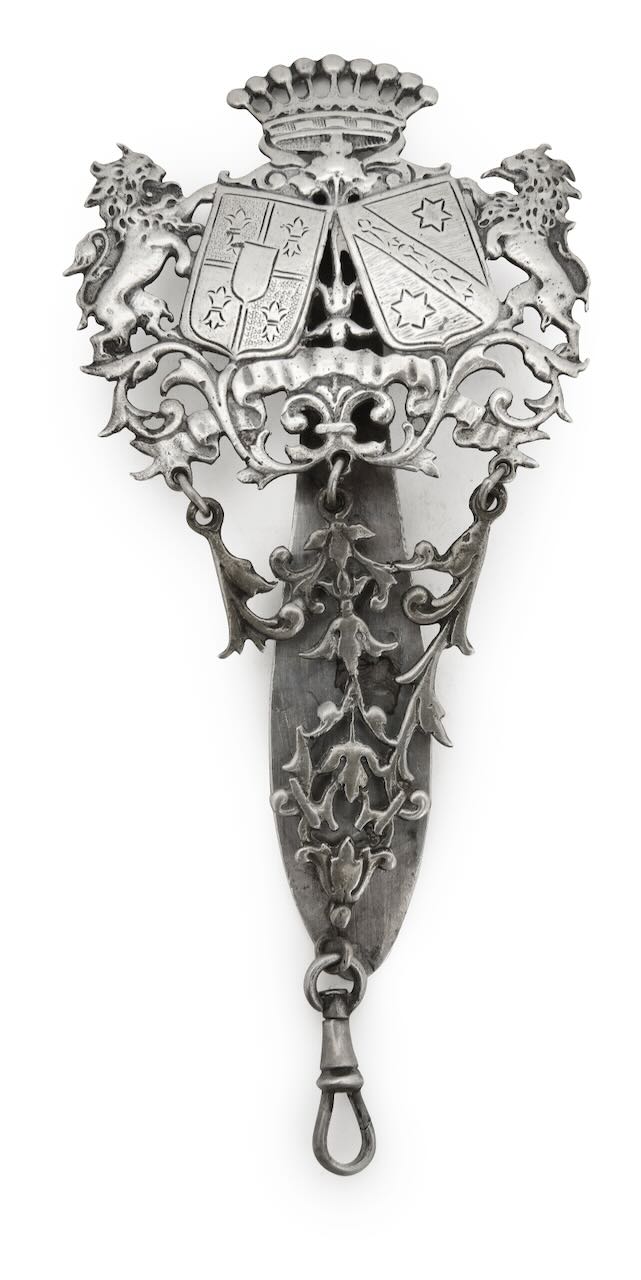 A Continental silver chatelaine clasp