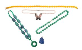 A collection of costume jewellery