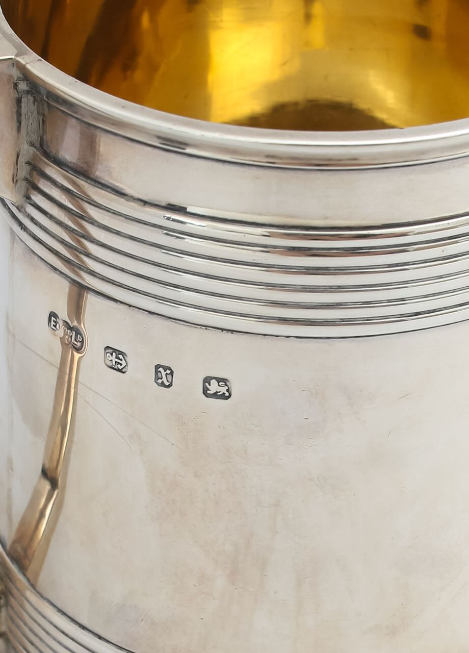 A Victorian silver Christening mug - Image 2 of 3
