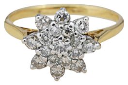 A diamond cluster ring