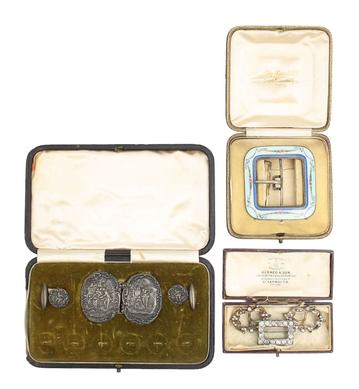 A collection of silver belt and shoe buckles - Image 3 of 4