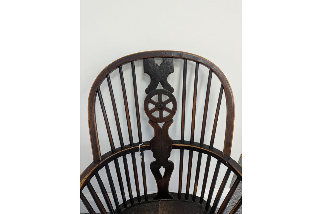 A yew and elm Windsor chair - Image 2 of 29