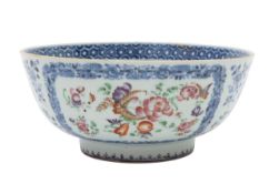 A Chinese export famille rose procelain bowl